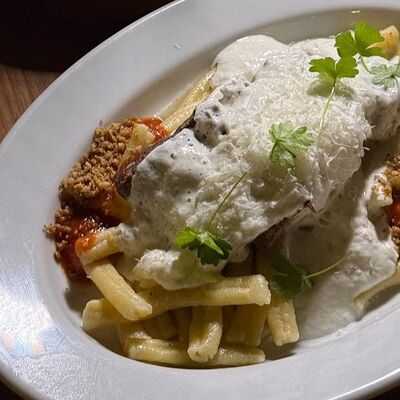 Кавателли с телятиной и муссом из сулугуни в ROS по цене 510 ₽