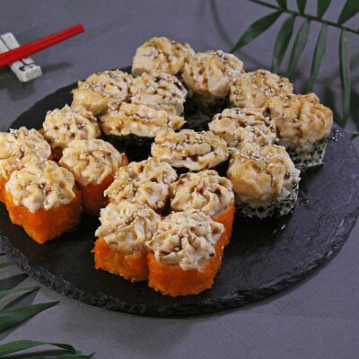 Набор горячих роллов Горячие головы в Суши-бар Тунец по цене 790