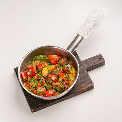 Жаркое из баранины по домашнему в Сыроварня по цене 224000 сум