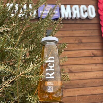 Сок Rich яблочный в Ешь Мясо BISTRO по цене 390 ₽