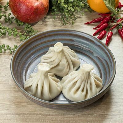 Хинкали классика в Ваш лаваш по цене 490 ₽