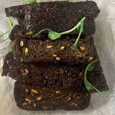 Гренки чесночные в Мятный Трюфель по цене 250 ₽