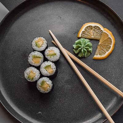 Мини-ролл Авокадо в Суши Кото по цене 395 ₽