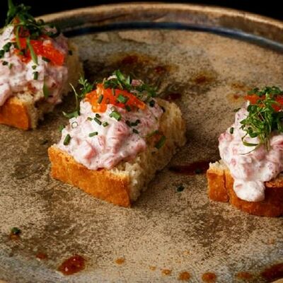 Тартар из говядины с трюфельным майонезом в Кабуки по цене 420