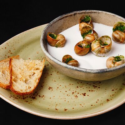 Улитка по-бургундски M в Кабуки по цене 650