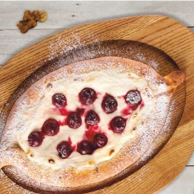 Хачапури с вишней и творожным сыром в Чача по цене 450 ₽