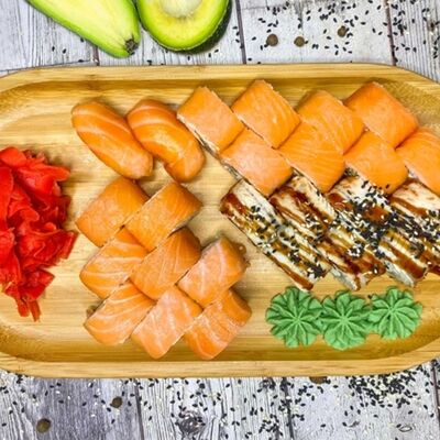 Сет Филадельфия в Sushi You по цене 2240 ₽