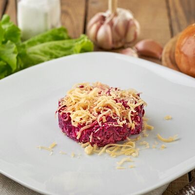 Салат из свеклы с сыром и чесноком в Провинция по цене 68 ₽