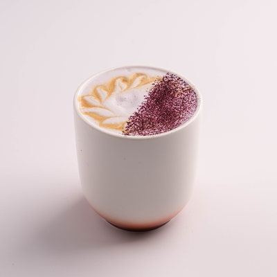 Черничный латте в Скандинавия по цене 480 ₽