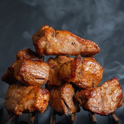 Шашлык из свиной шейки в Много Мяса по цене 649 ₽