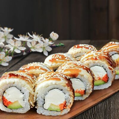 Сливочный угорь в Вкусные Суши Premium по цене 790