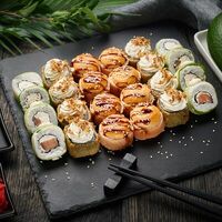 Сет Гранд в Кухня МОМО
