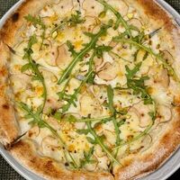 Сливочная с грушей в Лебовски Пицца и Боулинг