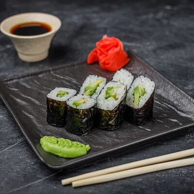 Авокадо маки в Пикники по цене 200 ₽