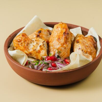 Шашлык из куриного филе в Suli & Co по цене 540 ₽