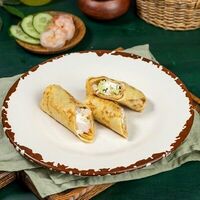 Блинчик с креветкой и творожным сыром в Кафе-бар Kitchen
