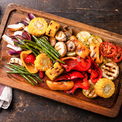 Овощи гриль в Пармезан и пури по цене 290 ₽