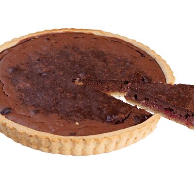 Чикагский шоколадный брауни с вишней и грецким орехом (Большой) в Машенькины пироги по цене 1960 ₽
