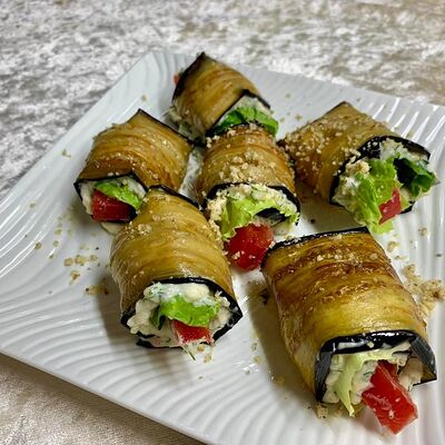 Рулет из баклажанов в Настроение вкуса по цене 820 ₽