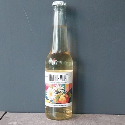Лимонад Натюрморт Яблоко, персик, ромашка в СЁДНЯ МОЖНО по цене 250 ₽