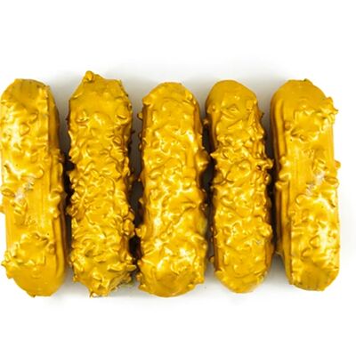 Золотой эклер Амаретто-миндаль в Стикер кофе по цене 510 ₽