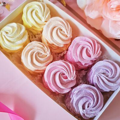 Набор ассорти из зефира для учителяв Чародейка сладостей по цене 1290 ₽