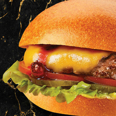 Spicy бургер Black Angus в Black Star Burger по цене 630 ₽