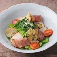 Цезарь с курицей в Chento