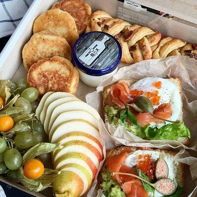 Breakfast time box L в Гурмэ формат по цене 3150 ₽