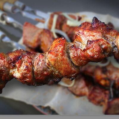 Шашлык из cвинoй шеи в Шашлычная наУглях по цене 920 ₽