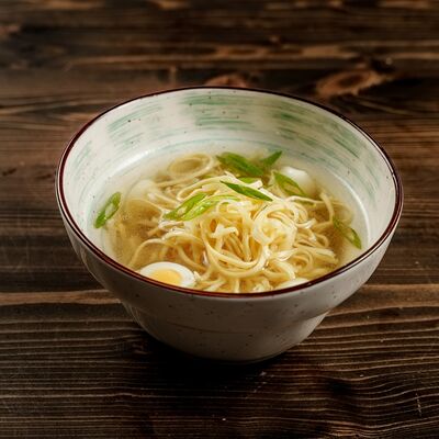 Лапша куриная в Гастробар Феллини по цене 360 ₽