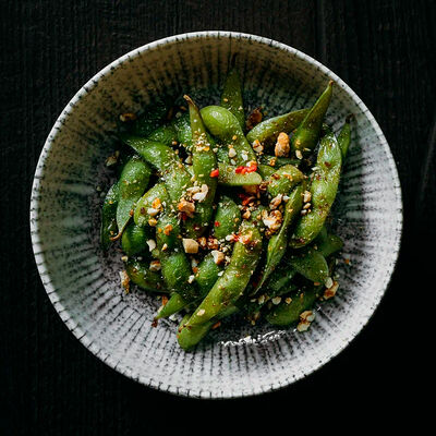 Бобы эдамаме с чили в Asian Hands по цене 708 ₽