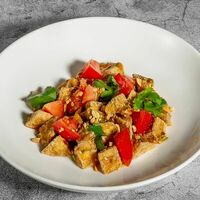 Салат из хрустящих баклажанов в Cutlet by El Gauchito