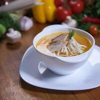 Суп-лапша с курицей в Яства