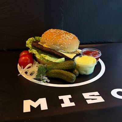 Бургер Мисо Фреш в Шаурма Miso по цене 760 ₽