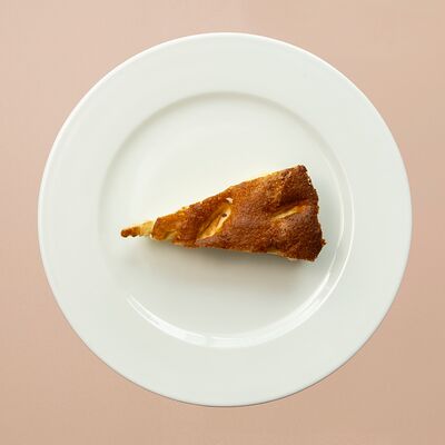 Итальянский яблочный пирогв Романовская пекарня по цене 400 ₽