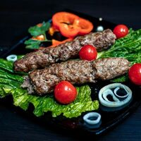 Люля-кебаб из баранины и говядины в Мясо на углях