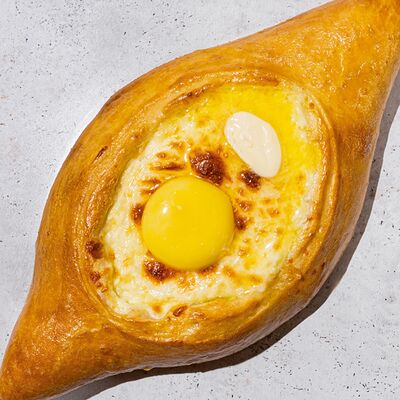 Хачапури по-аджарски в Антрекот по цене 510 ₽