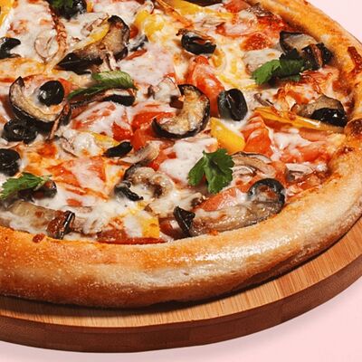 Пицца Вегетарианская в Lucky Pizza по цене 449 ₽