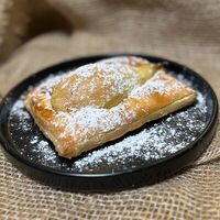 Медовая груша в Lesnik