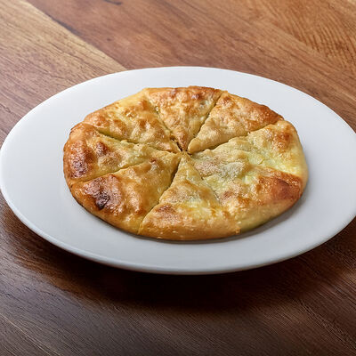 Хачапури мини с сыром и мясом в Кафе хачапури по цене 203 ₽