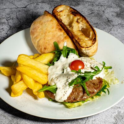 Плескавица Горгонзола в Мала Serbiя по цене 850 ₽