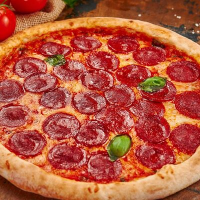 Пицца Пеперони (23 см) в Пицца, паста и баста по цене 399 ₽