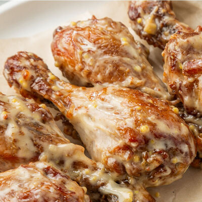 Голень в медово-горчичном соусев Вкусный цыпленок по цене 965 ₽