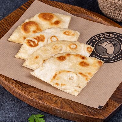 Юка-татарская лепешка в Гусь по цене 260 ₽