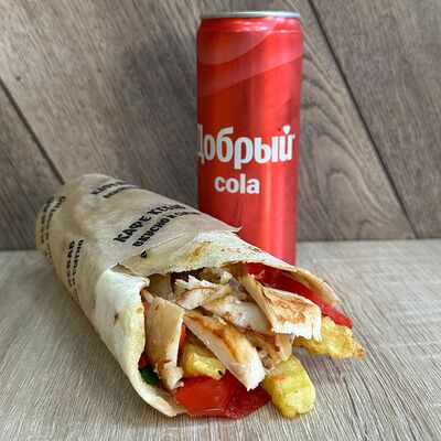 Комбо Шаверма в пите и Добрый кола в Кафе Кебаб по цене 429 ₽