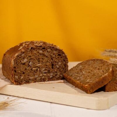 Хлеб Маг с семечками в Пекарня Буханка по цене 149 ₽