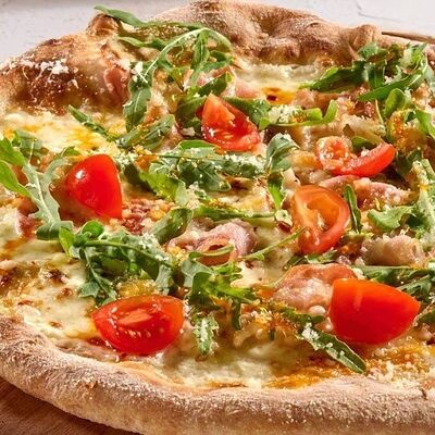 Пицца Калабрезе бьянка 26 см в Pizzarella36 по цене 860 ₽
