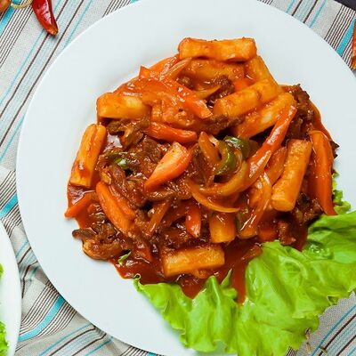 Токпокки с мясом в Кым-Ган-Сан по цене 4850 ₸