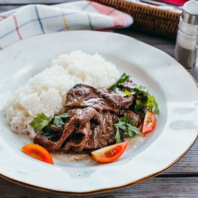 Говядина с рисом Бульгоголь в Досытаевский по цене 510 ₽